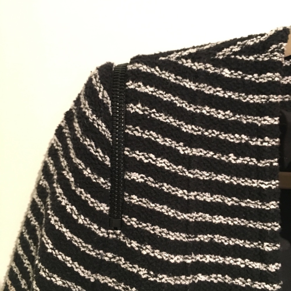 THEORY yaisa black striped blazer - Picture 5 of 8